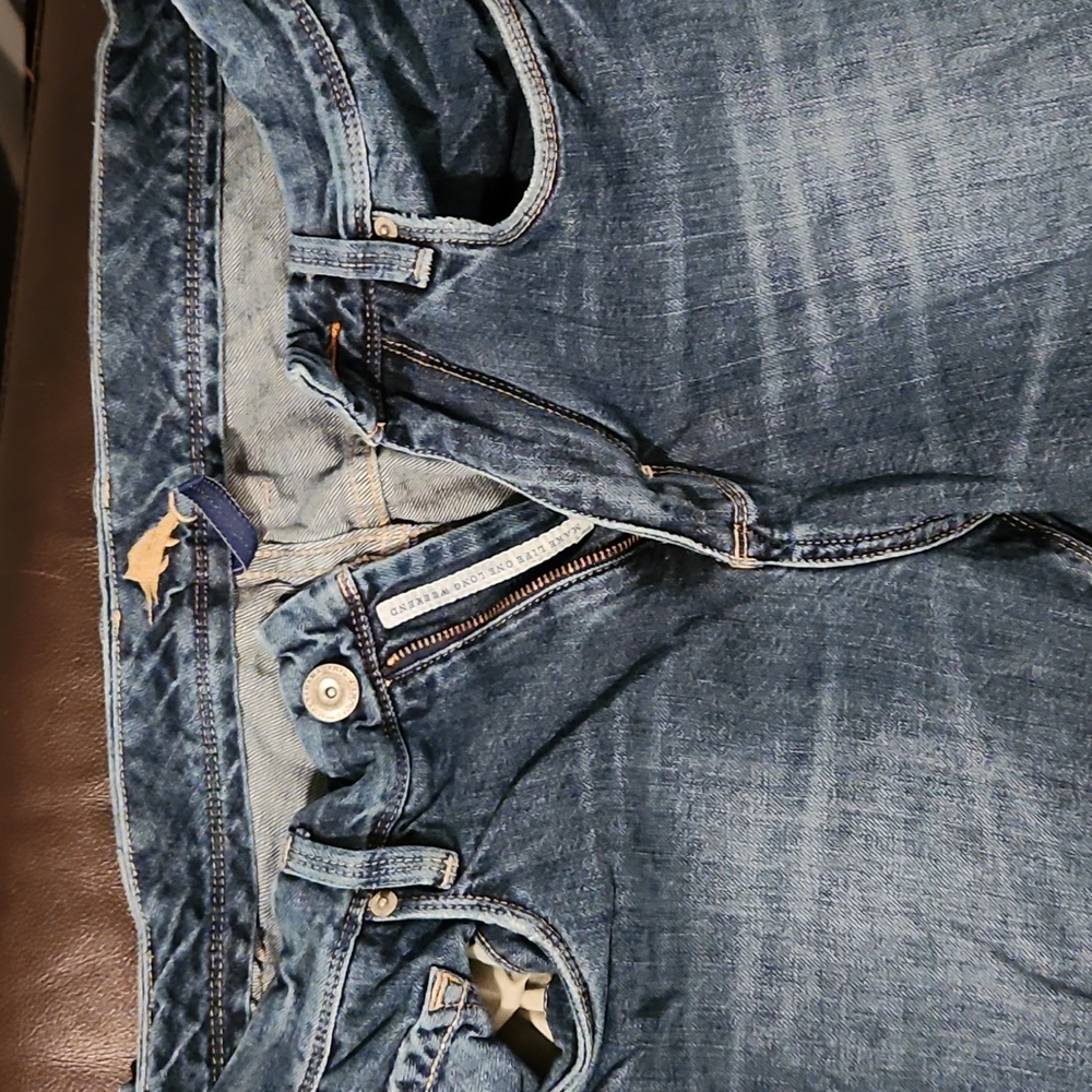 Mens 34x32 Tommy Bahama Jeans